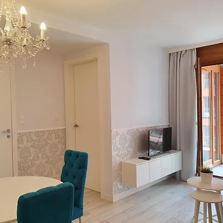 Z Balkonem Nowa Motlawa